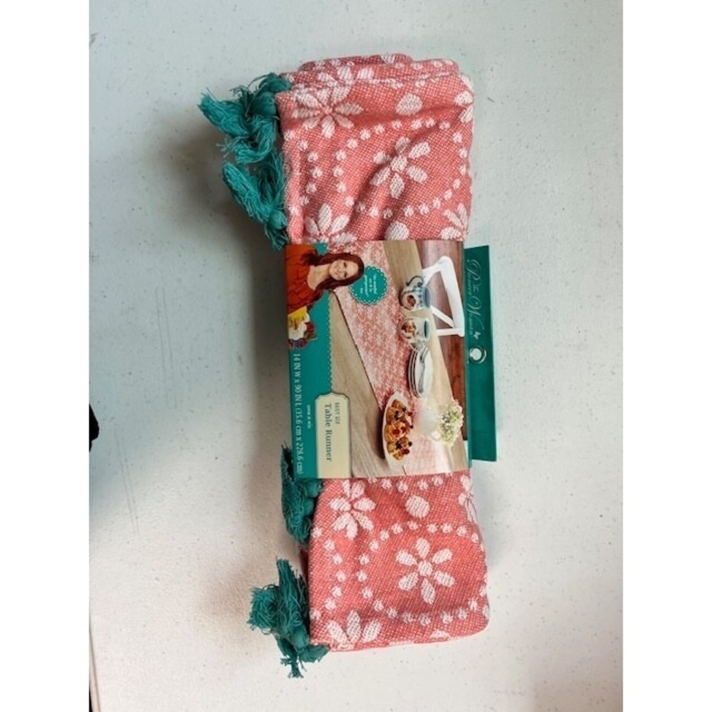 Pioneer Woman Table Runner 100% Cotton Floral Motif Coral White 17x90 Mod Daisy